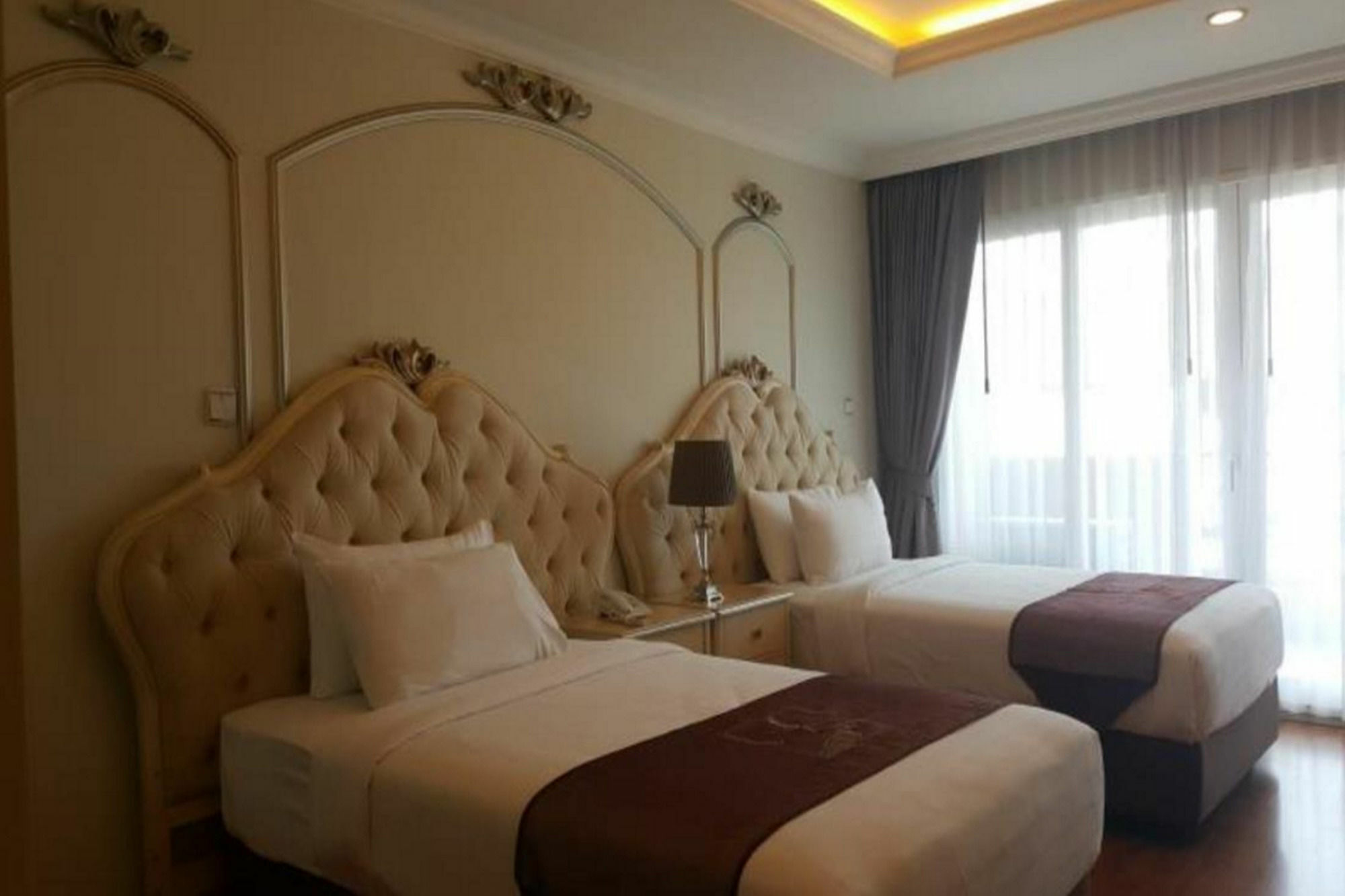 Lk Noble Suite Pattaya Exterior foto